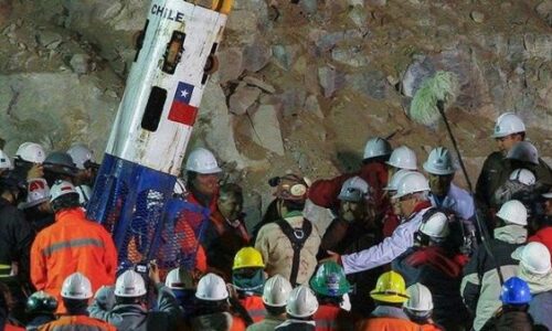 Tribunal chileno ordena indemnizar a mineros tras accidente de 2010. Telesur TV